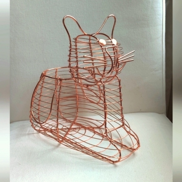 Cooper Wire Shaped Cat Basket with Handles NWOT Tag - Picture 3 of 6